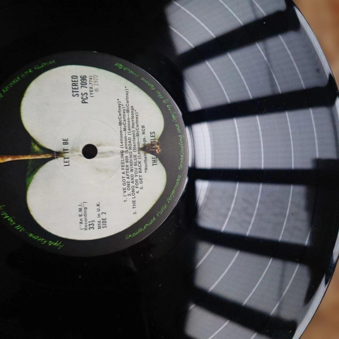 UK初回盤ビートルズ LET IT BE