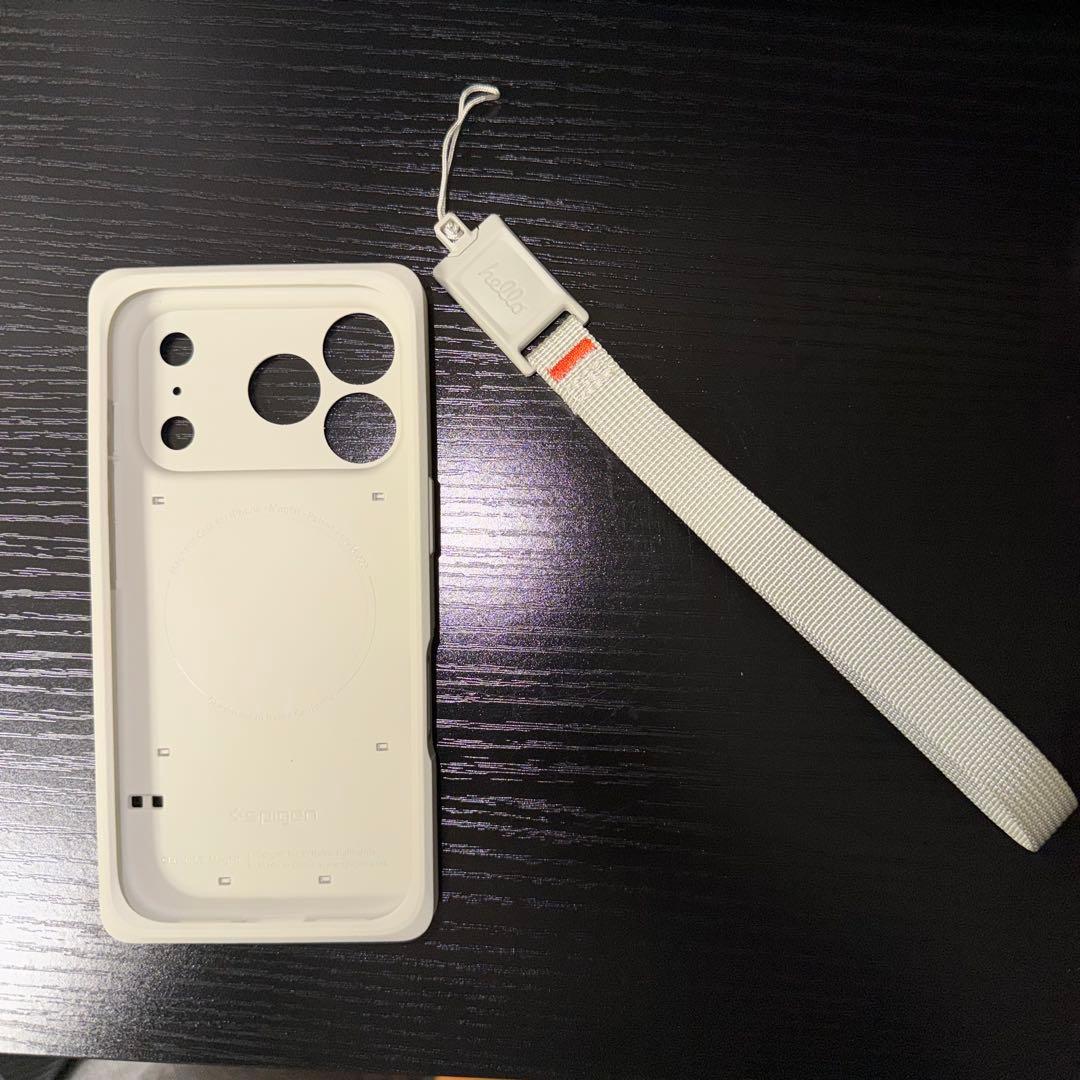 iPhoneアクセサリー Spigen iPhone 17 Pro Case Classic LS