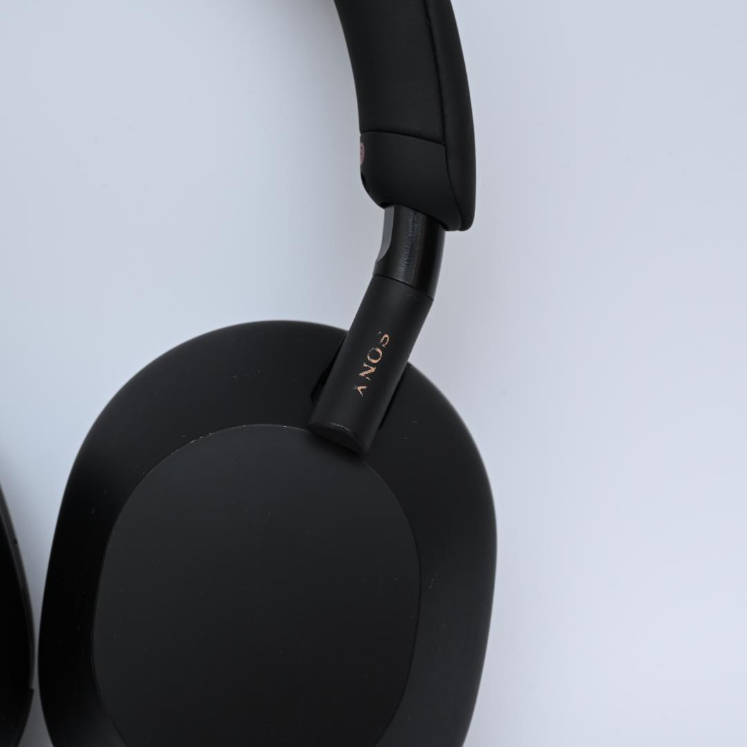 ヘッドホン WH-1000XM5