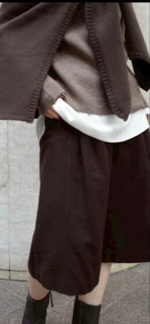 最終価格etre tokyoウールカルゼタックショートパンツ