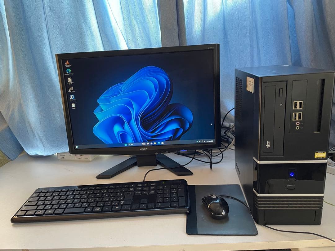 Win11デスクトップPC Acer製モニター　オフィスソフト付き　直ぐに使用可