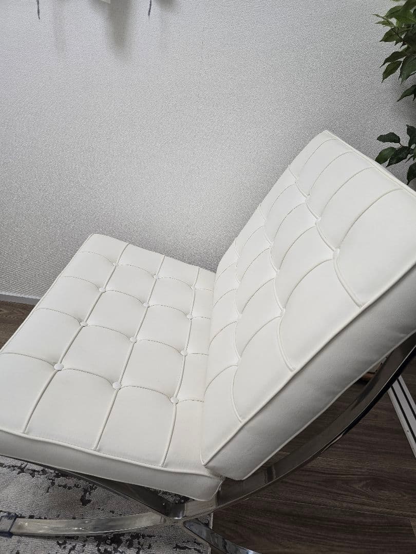 お値下げ★送込！【バルセロナチェア】ホワイト リプロダクト