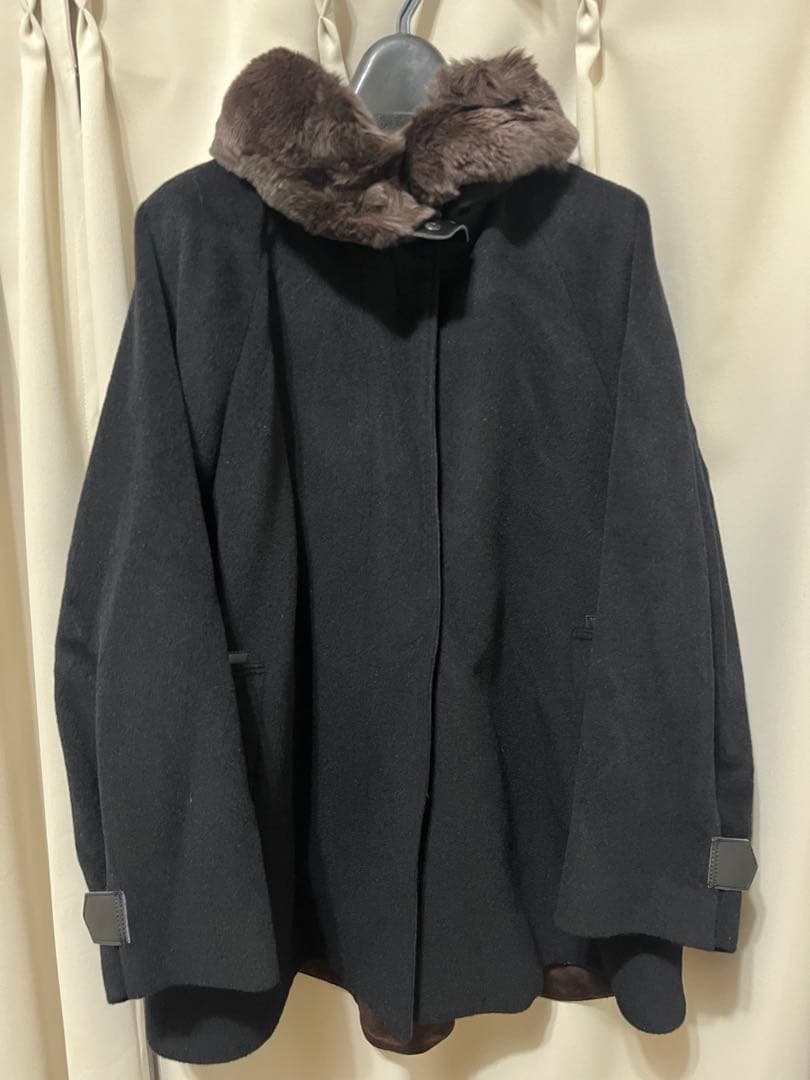 ⭐️とろこげ様⭐️コムサプラチナK.T　アンゴラウール Aラインショートコート