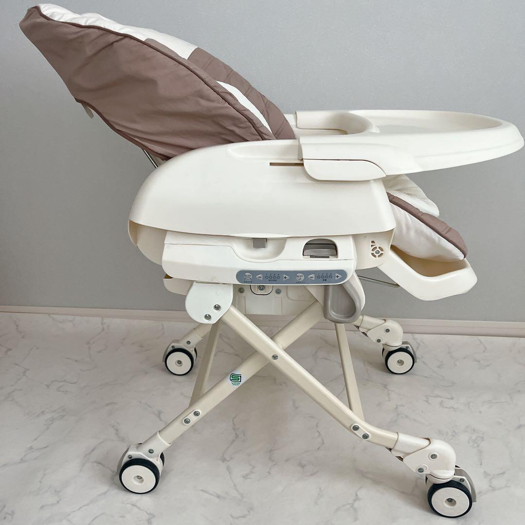 美品 コンビ ネムリラ オートスウィング 電動 ハイローチェア