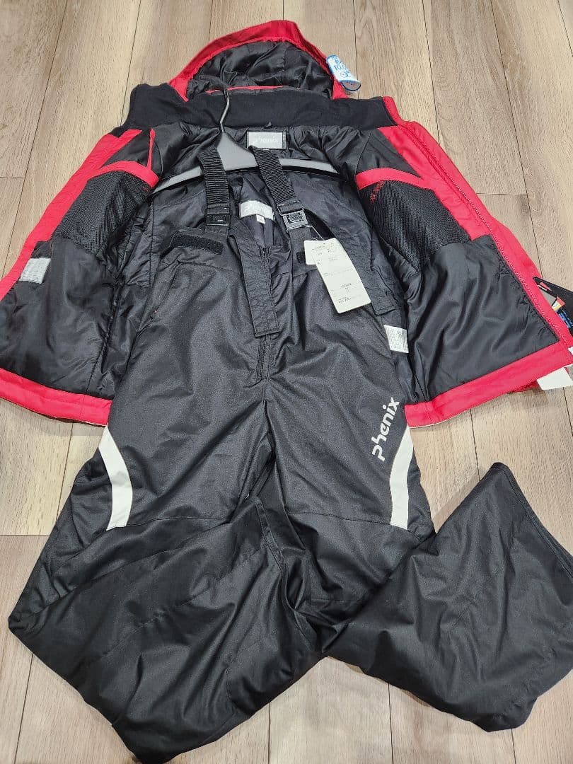 限定値下中! 新品未使用 PHENIX スキーウエア１５０サイズ