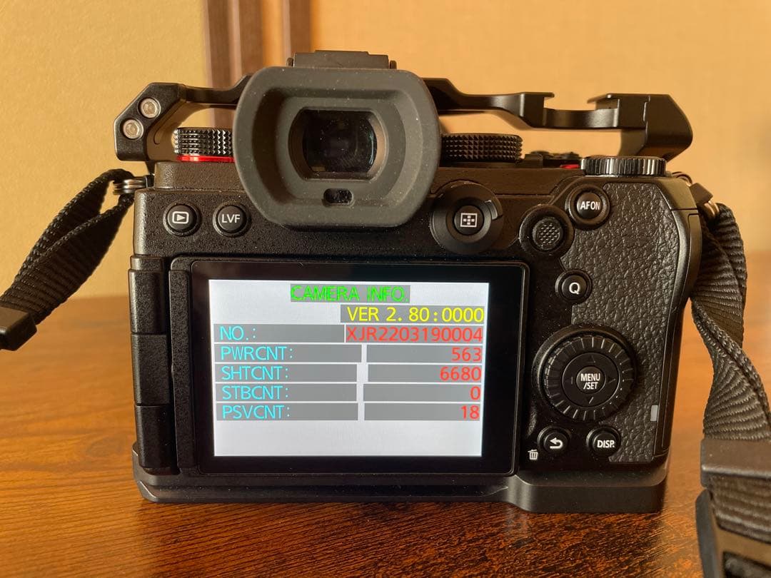 LUMIX S5 ミラーレス一眼カメラ 本体