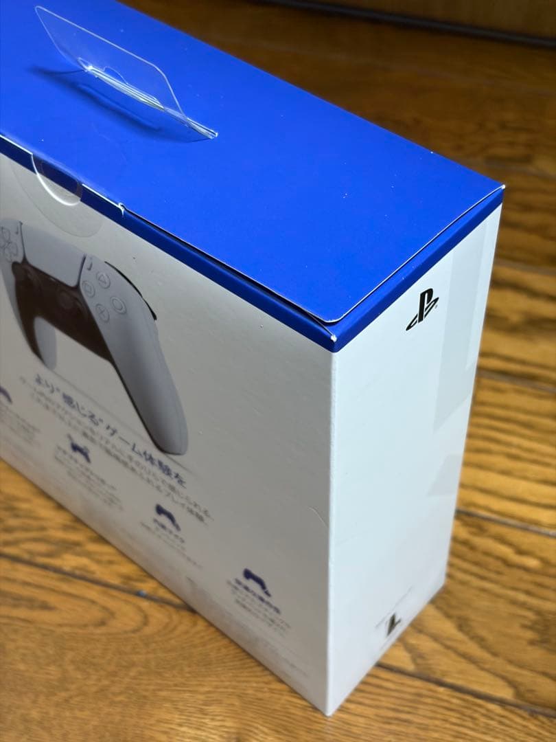 PS5 DualSenseワイヤレスコントローラ　新品未開封