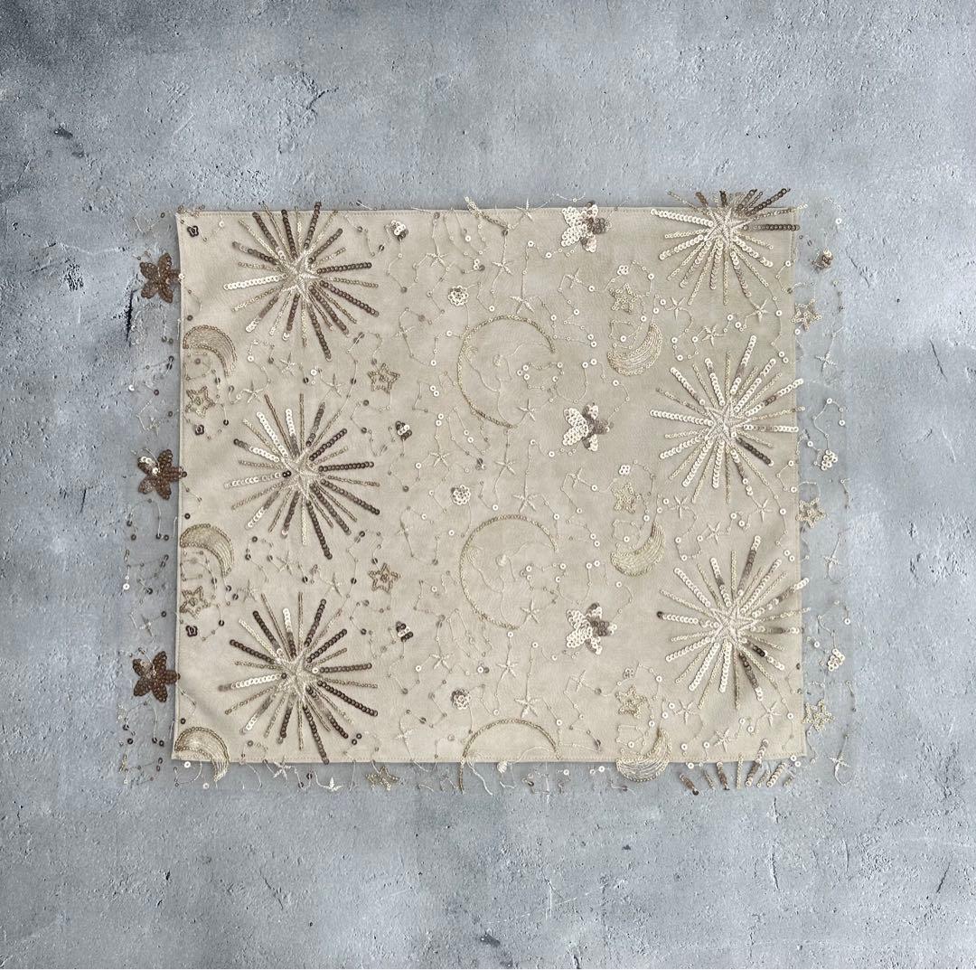 Creative Kit レースクロスとマットの2点セット 太陽と月のレース