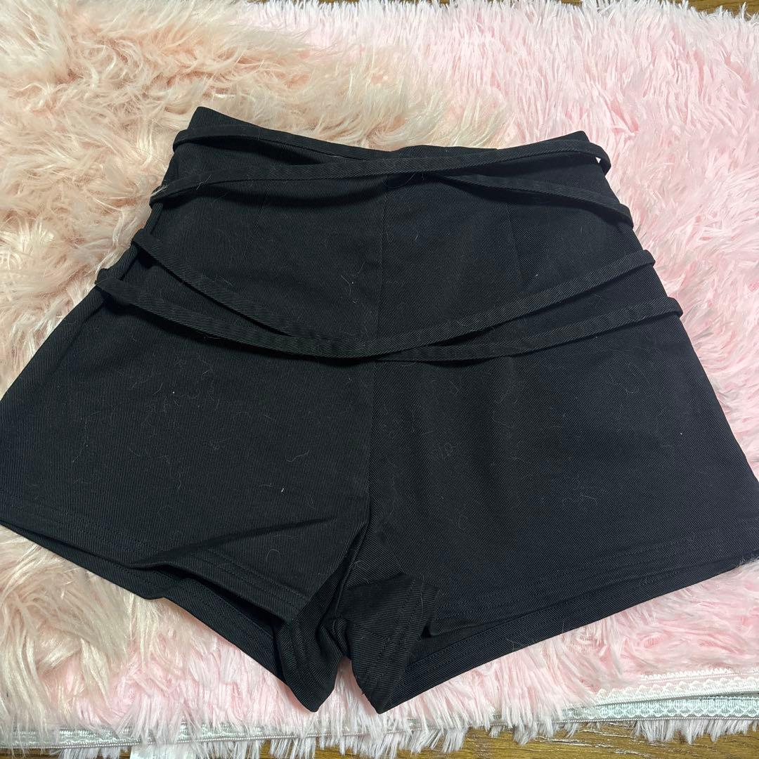 Darich ダブルクロスベルトショートパンツ　Mサイズ