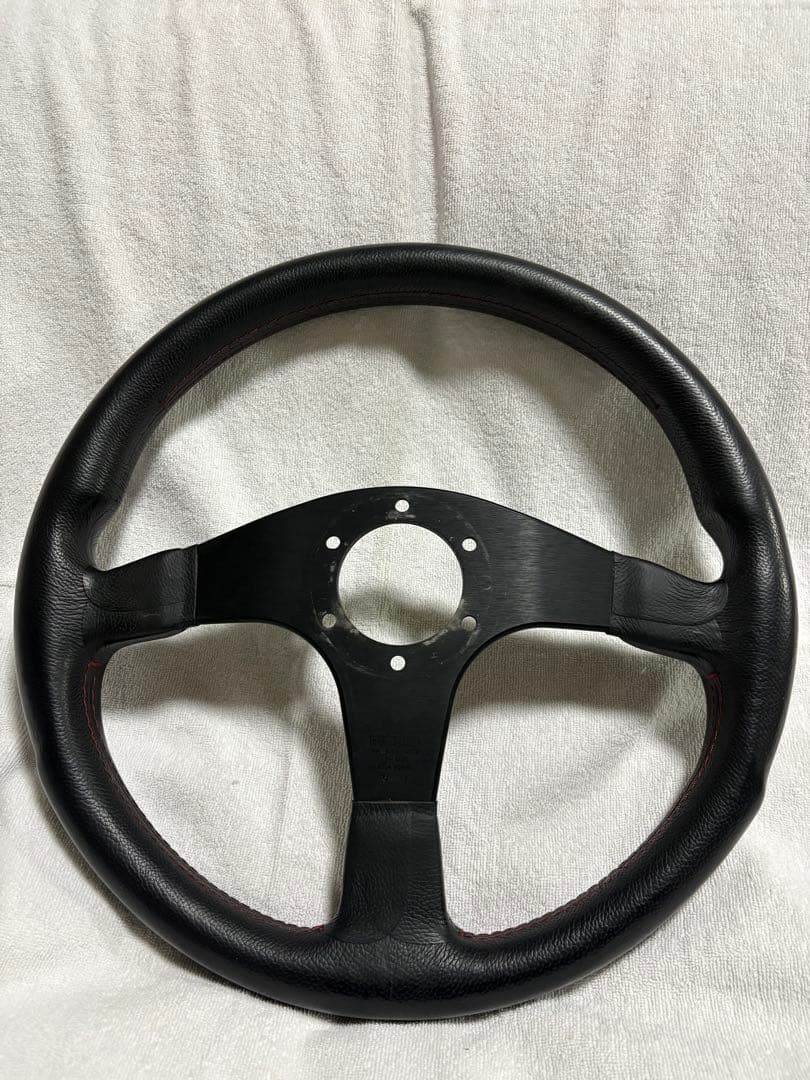 MOMO TUNER ステアリング