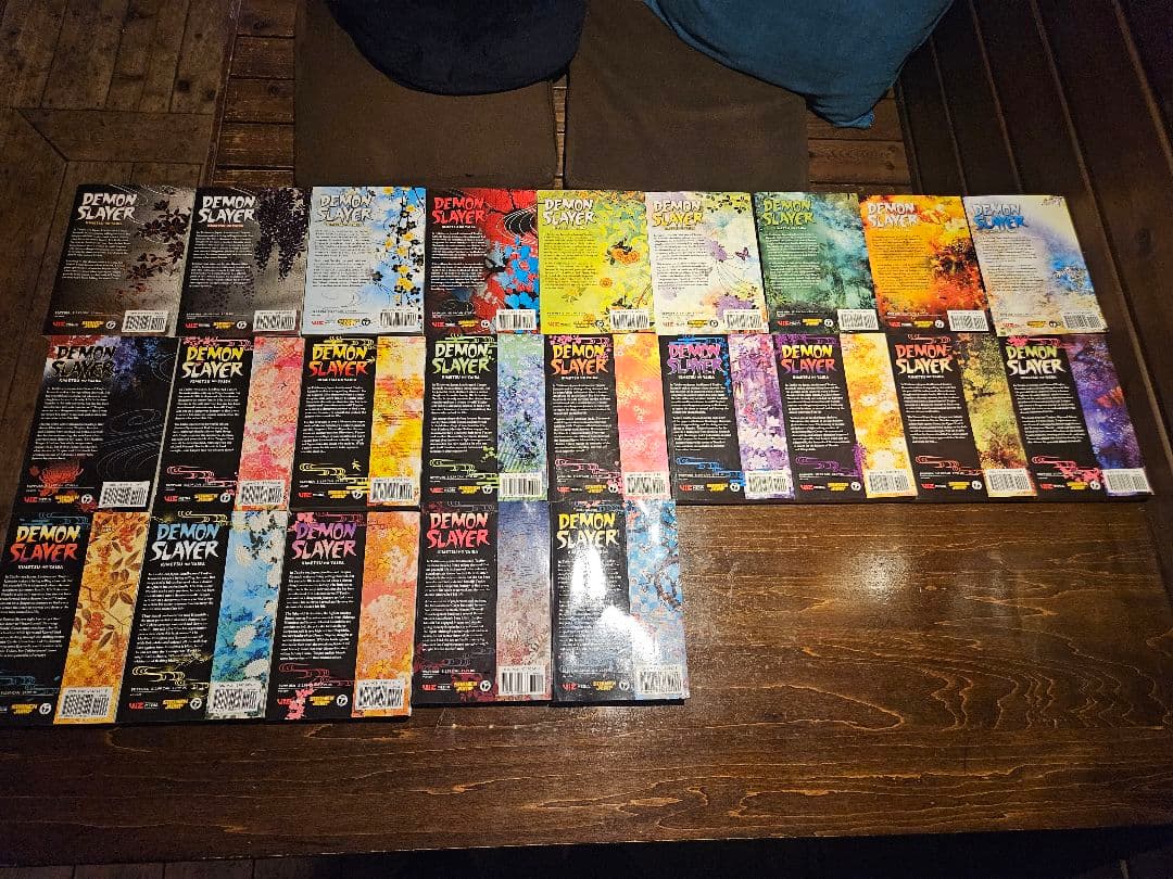 鬼滅の刃　英語版　コンプリートセット　全巻　デーモンスレイヤー