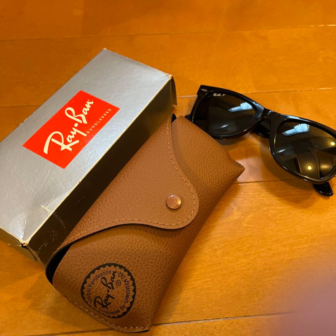 Ray-Ban WAYFARER 偏光サングラスRB2140F