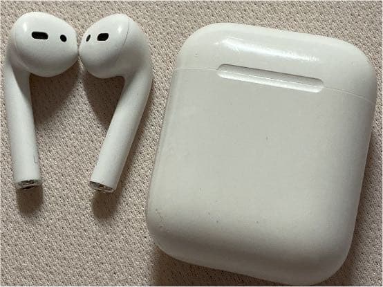 Apple AirPods (第2世代)