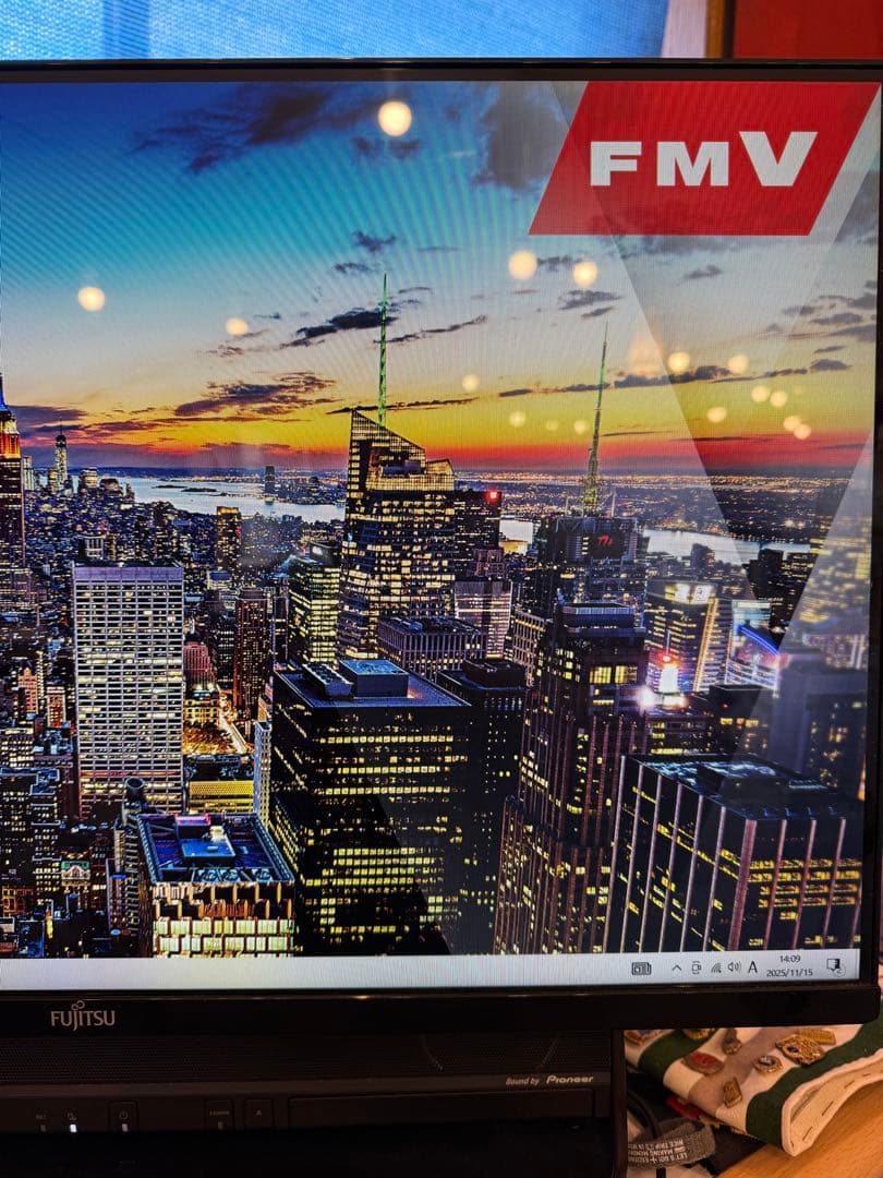 Fujitsu 富士通 FMVF90A3B 一体型パソコン　Core i7