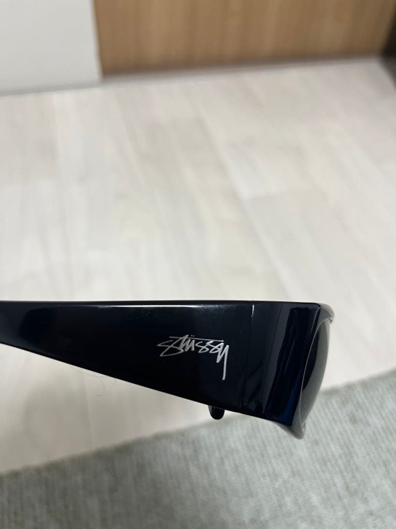 Stussy スポーツサングラス ブラック　サングラス