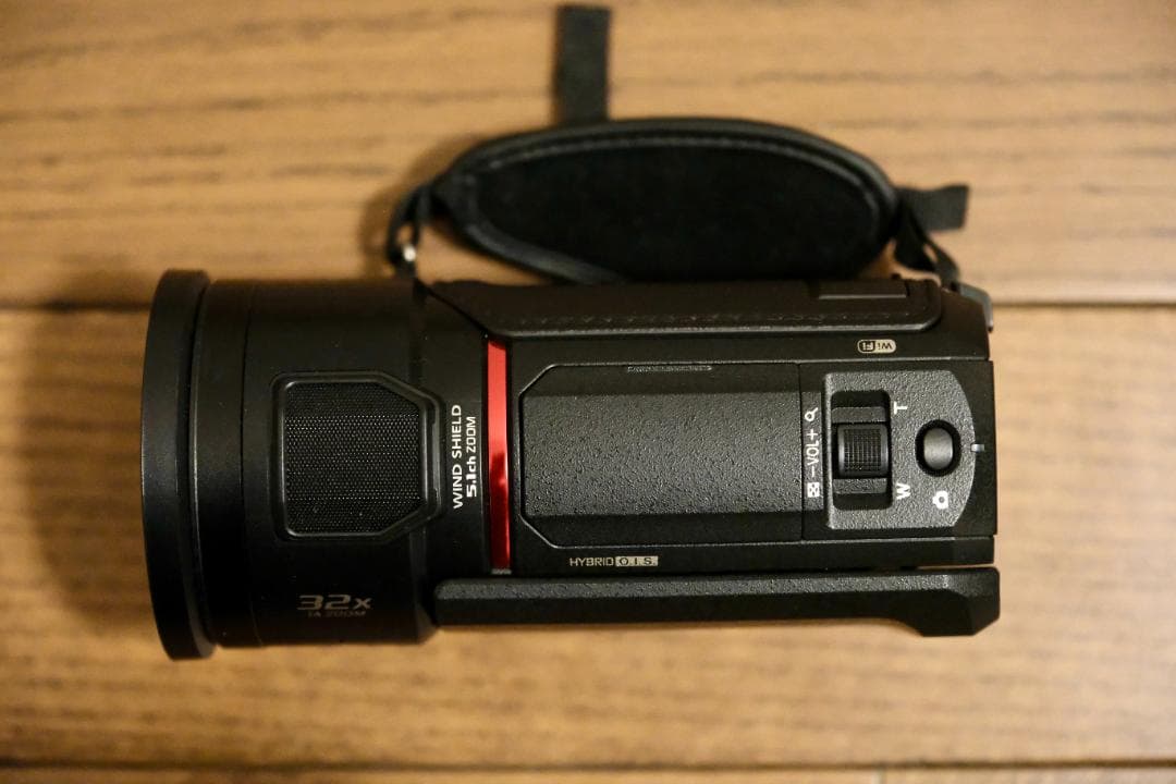 Panasonic 最新ビデオカメラHC-VX2MS、箱付属品、大容量バッテリー