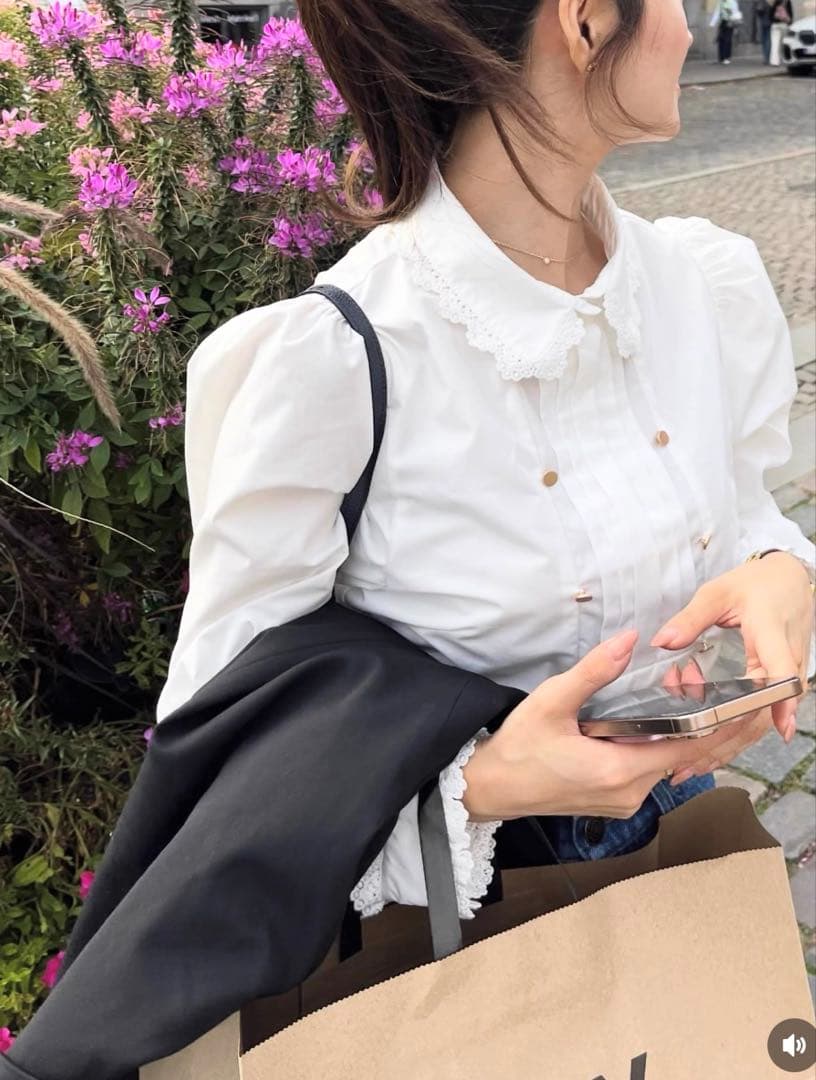 トップス Bibiy. CLAIRE BUTTONS BLOUSE