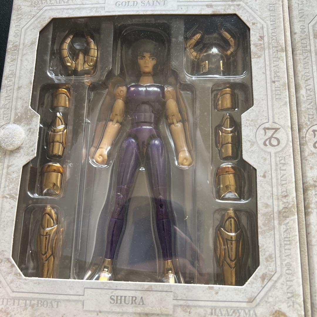 聖闘士星矢 シャイニングゴールドシューラ