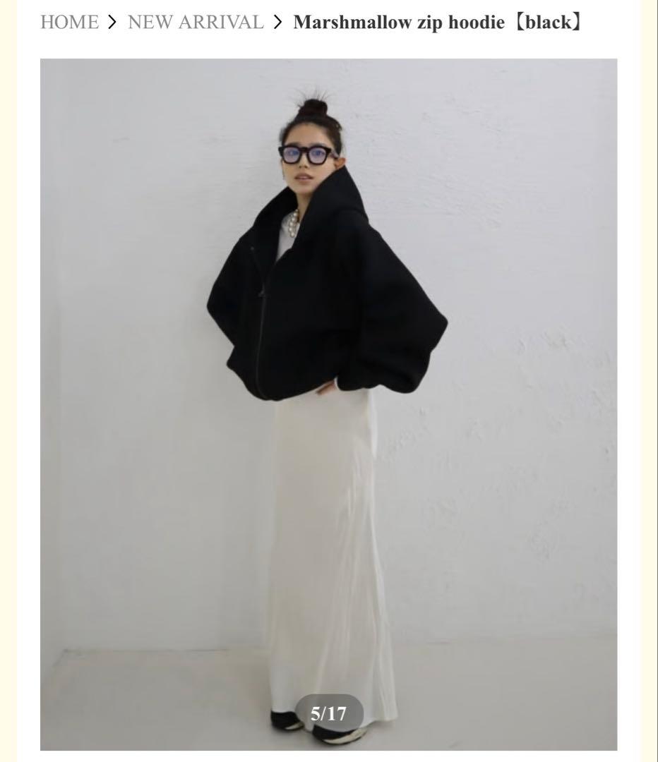 Marshmallow zip hoodie【黒】