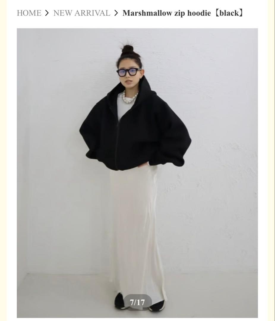 Marshmallow zip hoodie【黒】