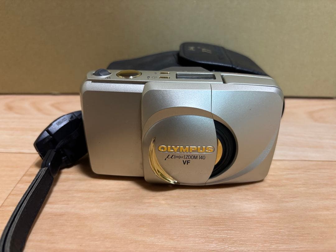 Olympus(オリンパス) μ [mju:] ZOOM 140 VF カメラ