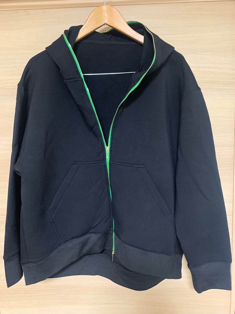 18700円未着用Mal. rerereボンディングパーカーブラック黒