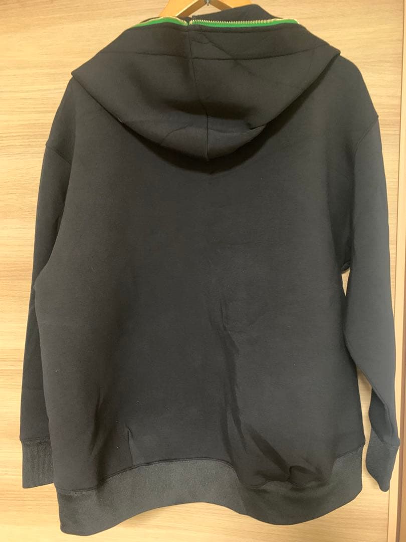 18700円未着用Mal. rerereボンディングパーカーブラック黒