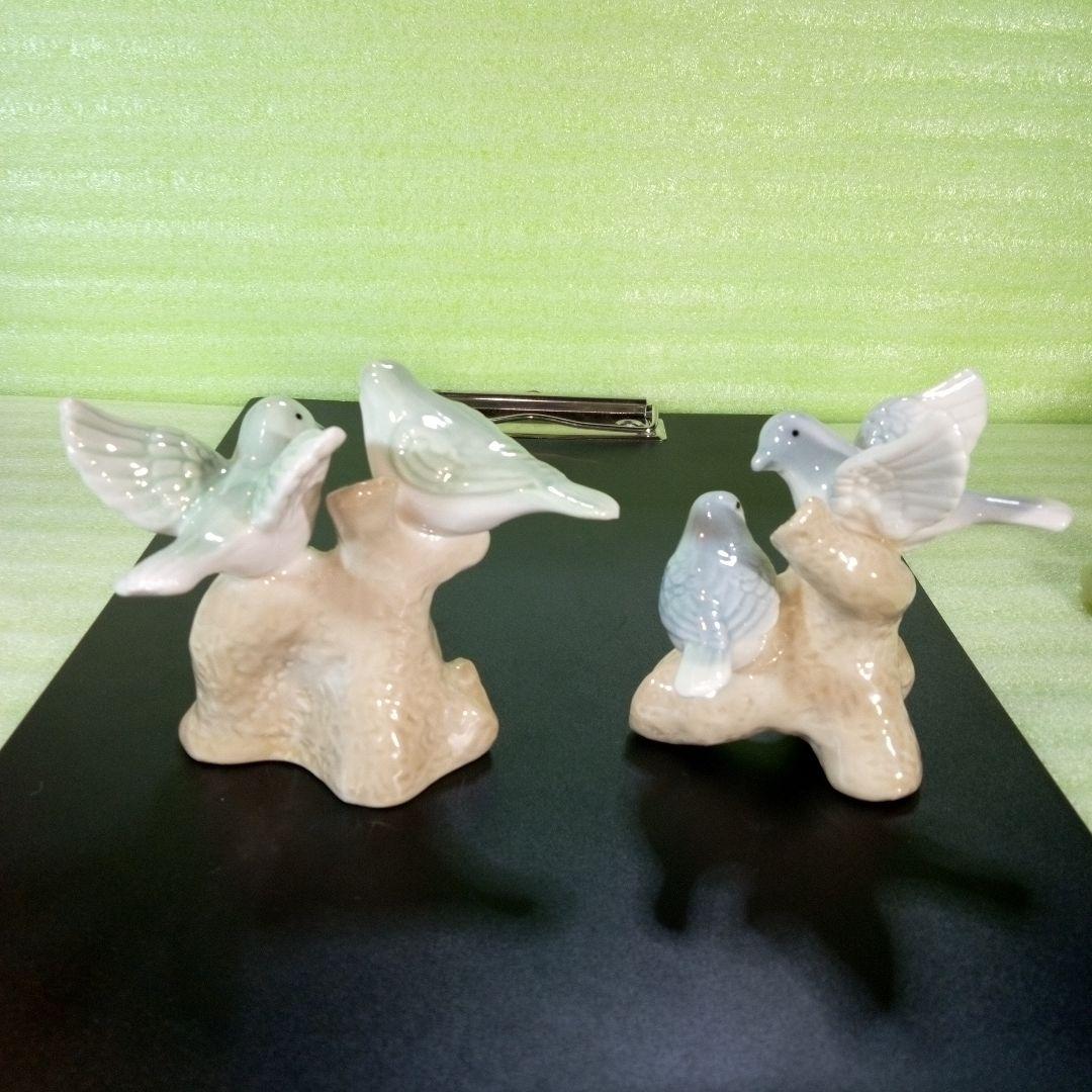 ニャオ　鳩と思われる置物3個とカエルの置物1個　4個セット