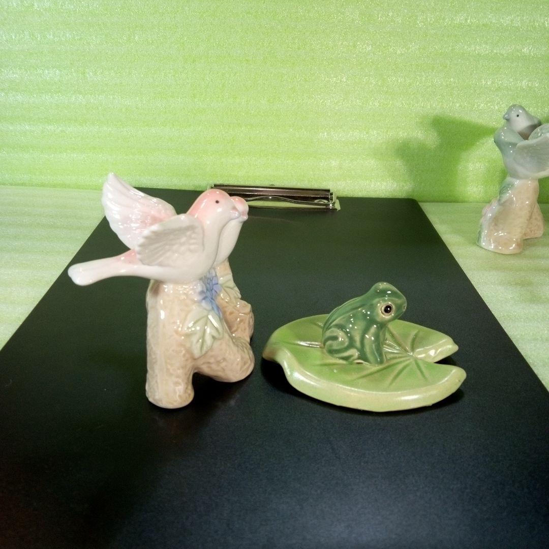 ニャオ　鳩と思われる置物3個とカエルの置物1個　4個セット