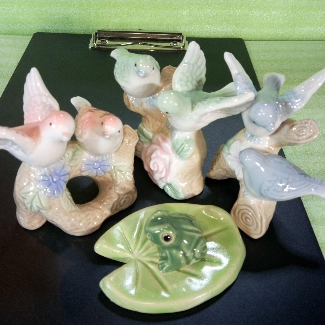 ニャオ　鳩と思われる置物3個とカエルの置物1個　4個セット
