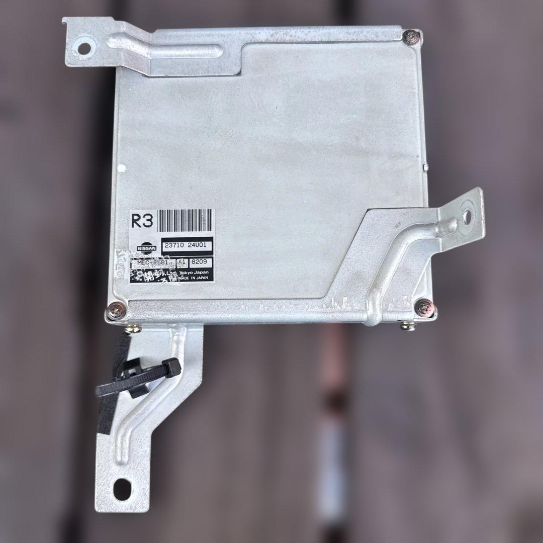 t*0様 日産スカイラインGT-R bcnr33用純正コンピュータ