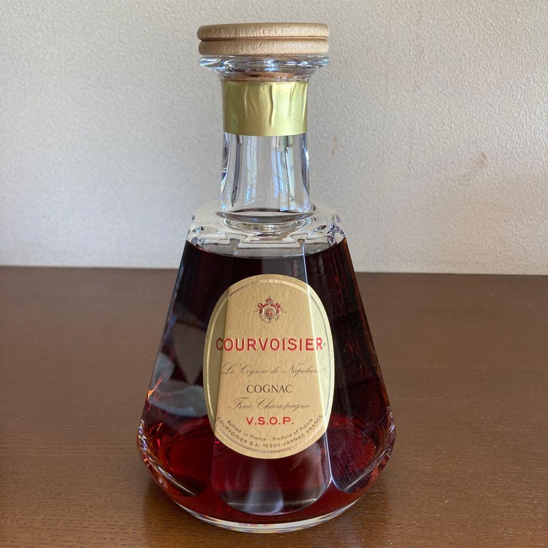 古酒　クルボアジェ　バカラ　vsop