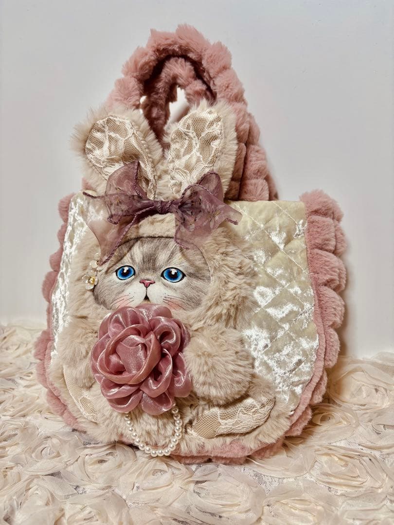 コヤンイサムチョン　ピンクファーの コロリンバッグ