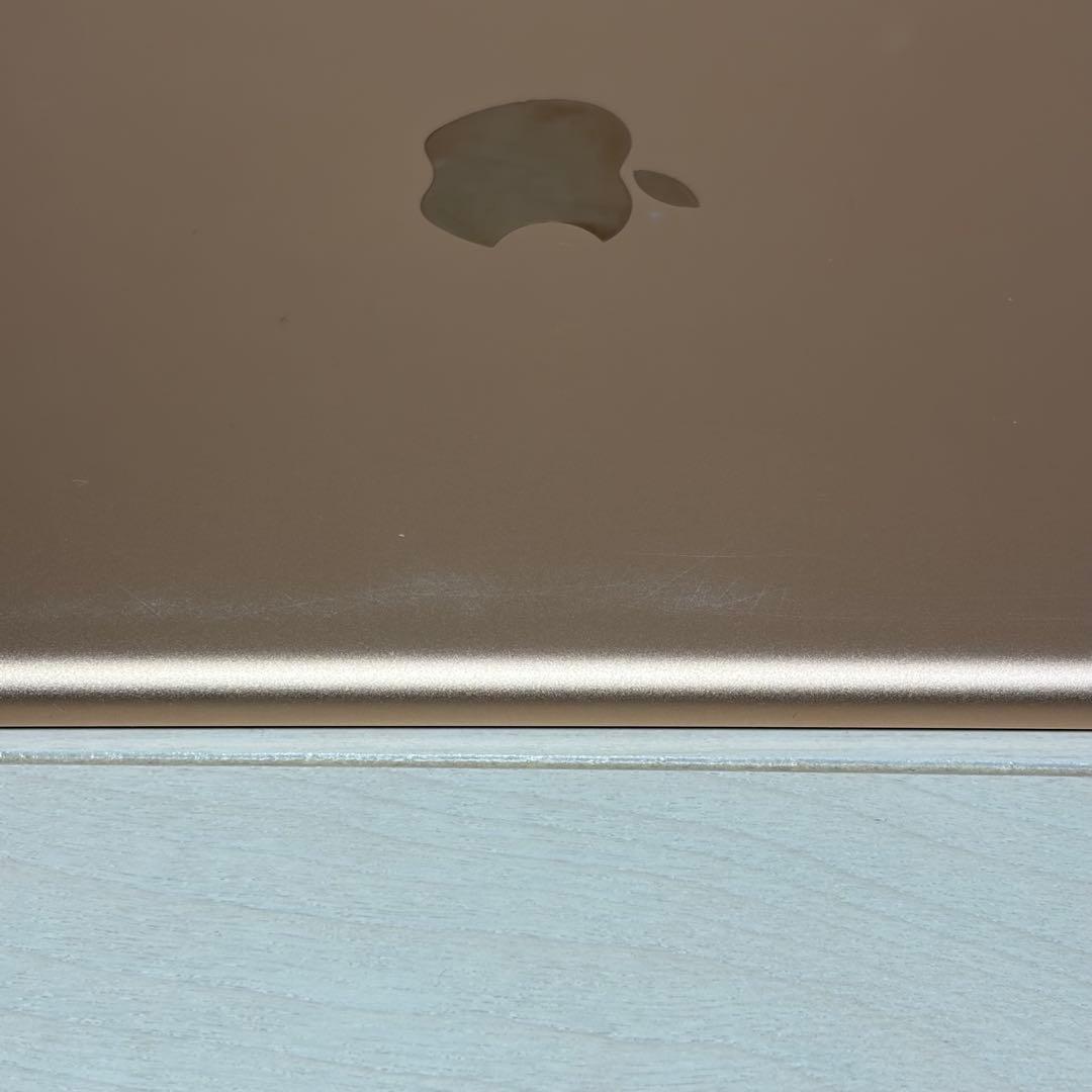iPad 第6世代 32GB Wi-Fi ゴールド