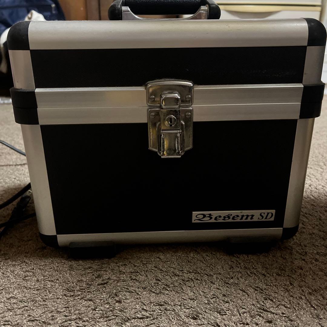 【値引き中】ベセムSD　家庭用超音波美容器　美顔器　美容　Besem SD