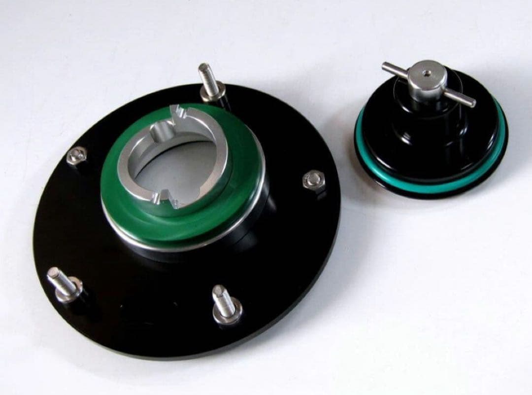 Z900RS専用の別注品／CNC削り出しアルミビレットタンクキャップ(ロック付)