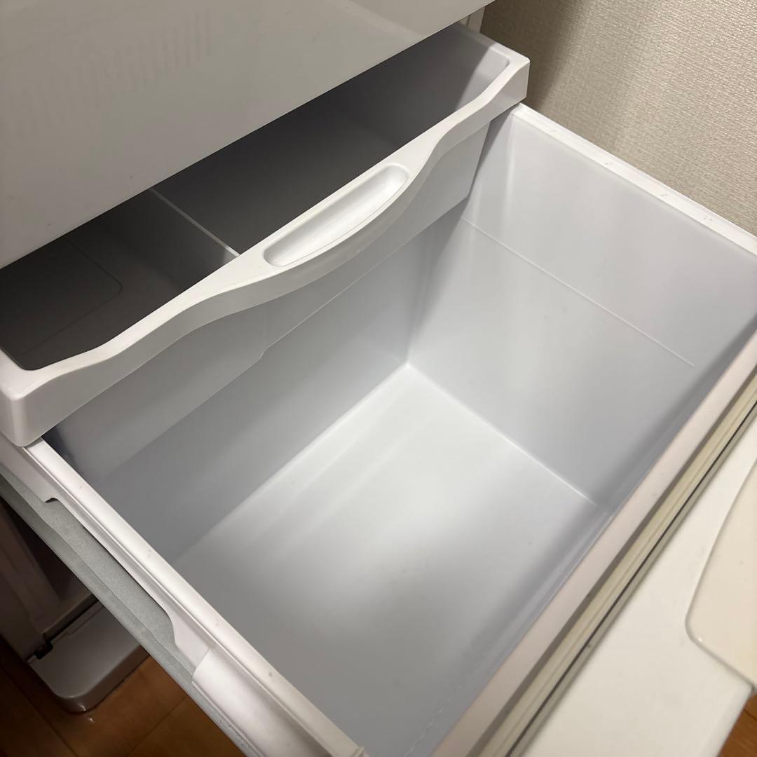 冷蔵庫　日立　R-S30AMV 容量300L ファミリータイプ　送料込み