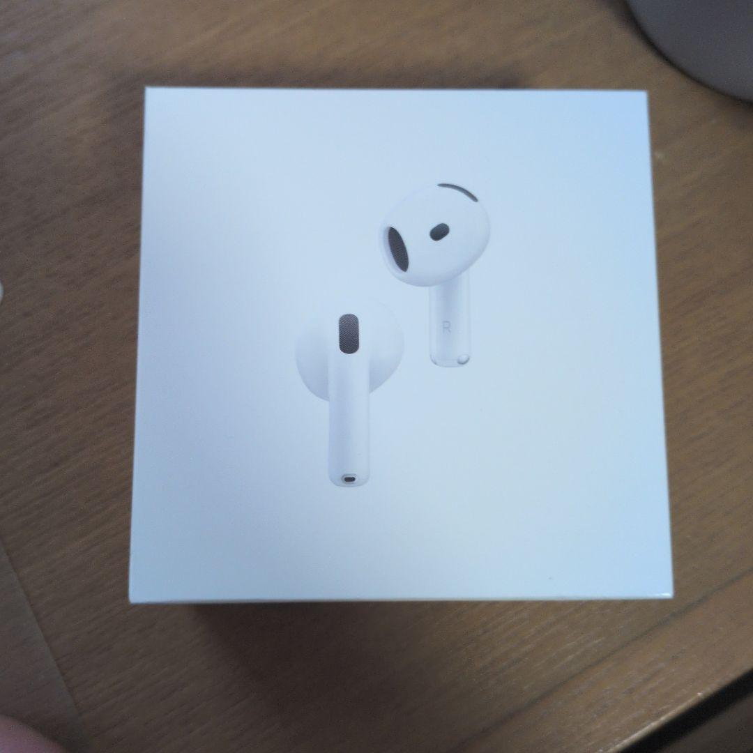 AirPods 4 アクティブノイズキャンセリング機能搭載　新品