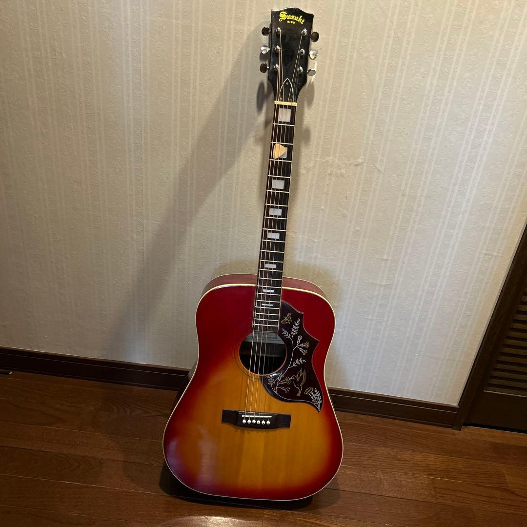 め*や様 Suzuki アコースティックギター 赤