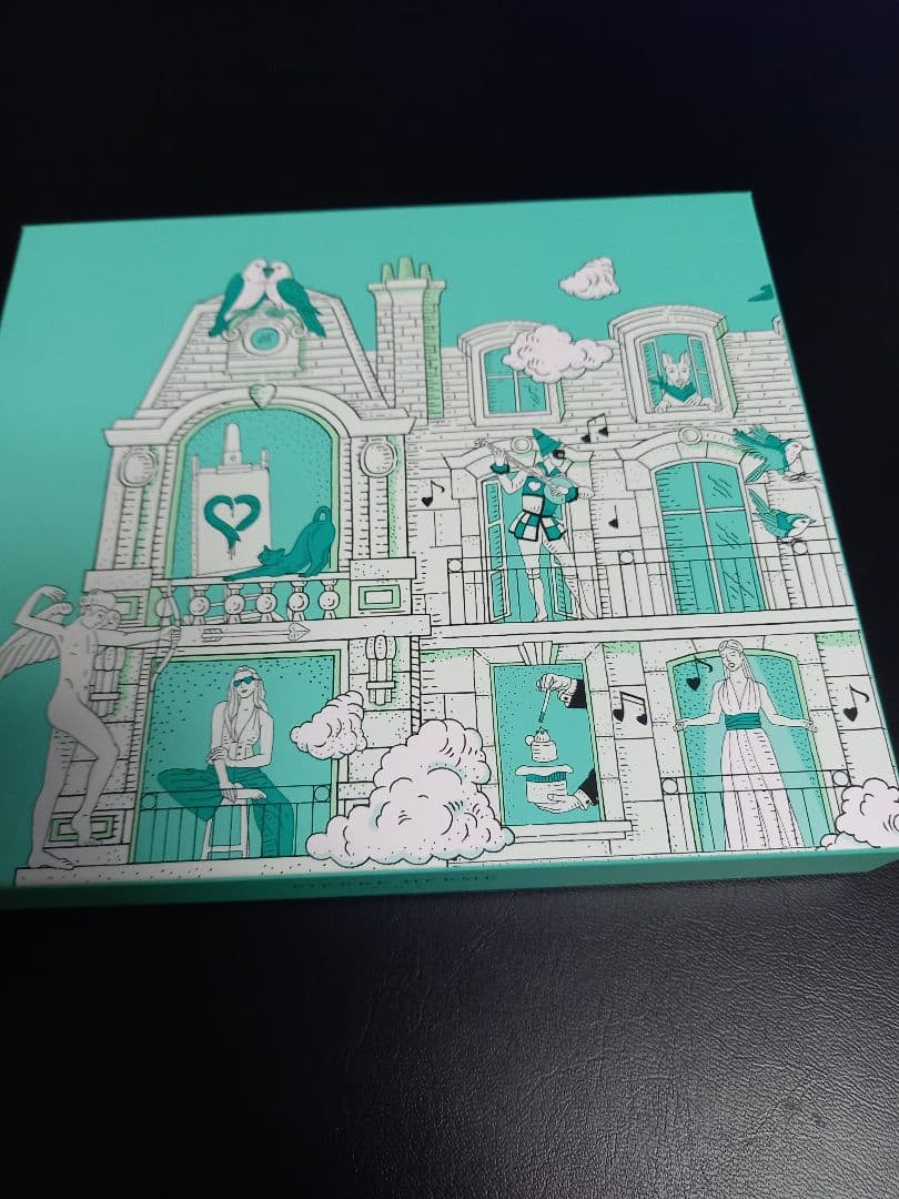 ピエール・エルメ・パリ / PIERRE HERMÉ PARIS