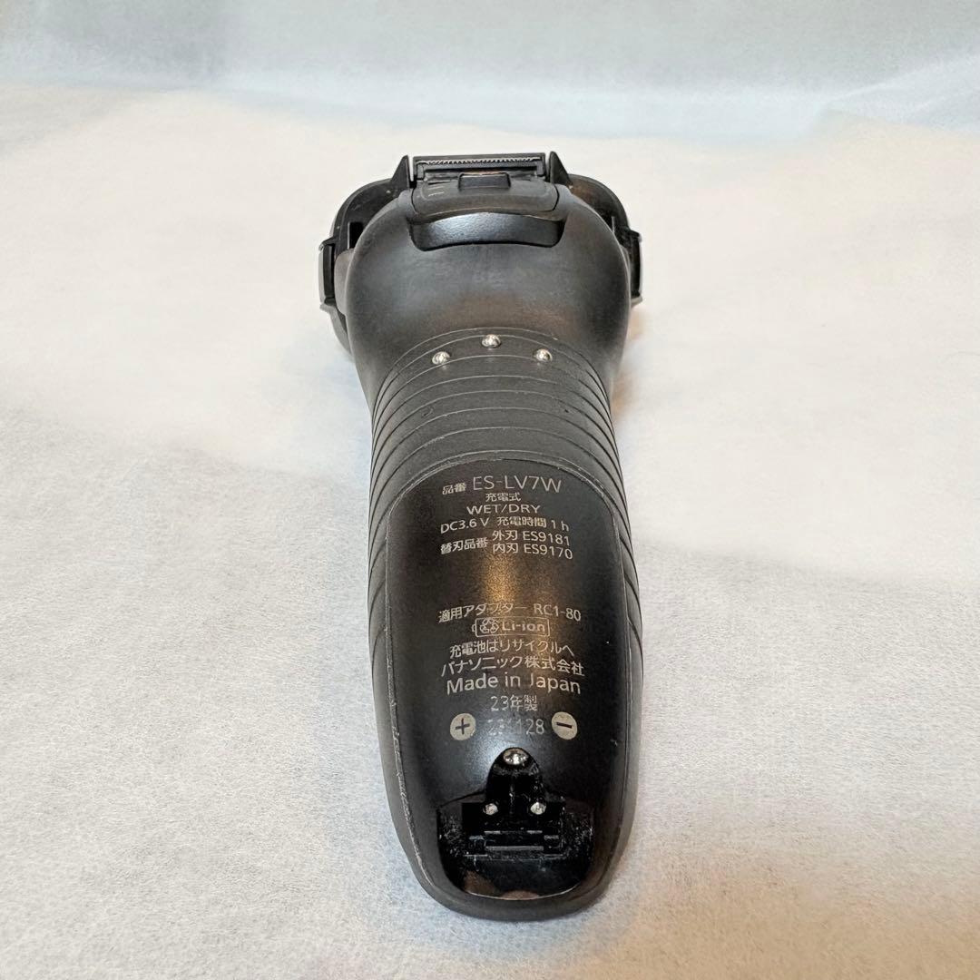 PanasonicラムダッシュPRO5 5枚刃電気シェーバー ES-LV7W-K