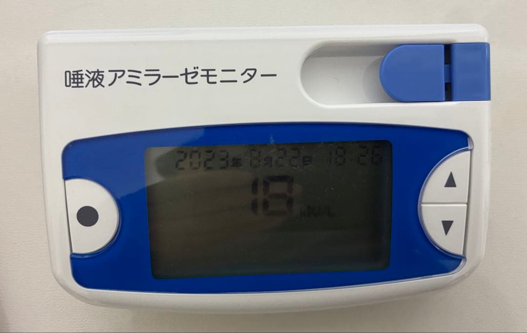 唾液アミラーゼモニター　チップ付き