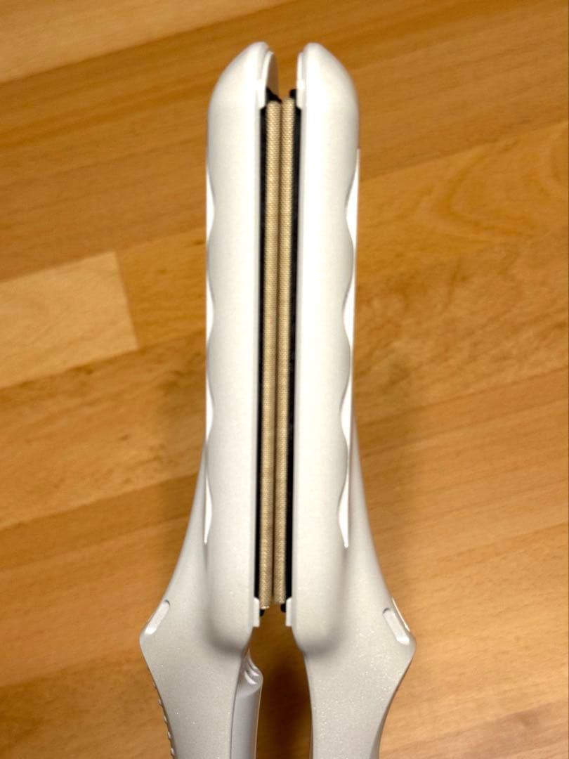 【美品】絹女 キヌージョ ストレートアイロン LM-225｜KINUJO