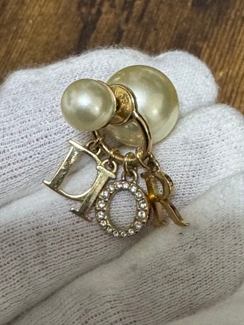 ⭐️専用Dior ディオール トライバル レジンパール クリスタル ゴールド 片耳