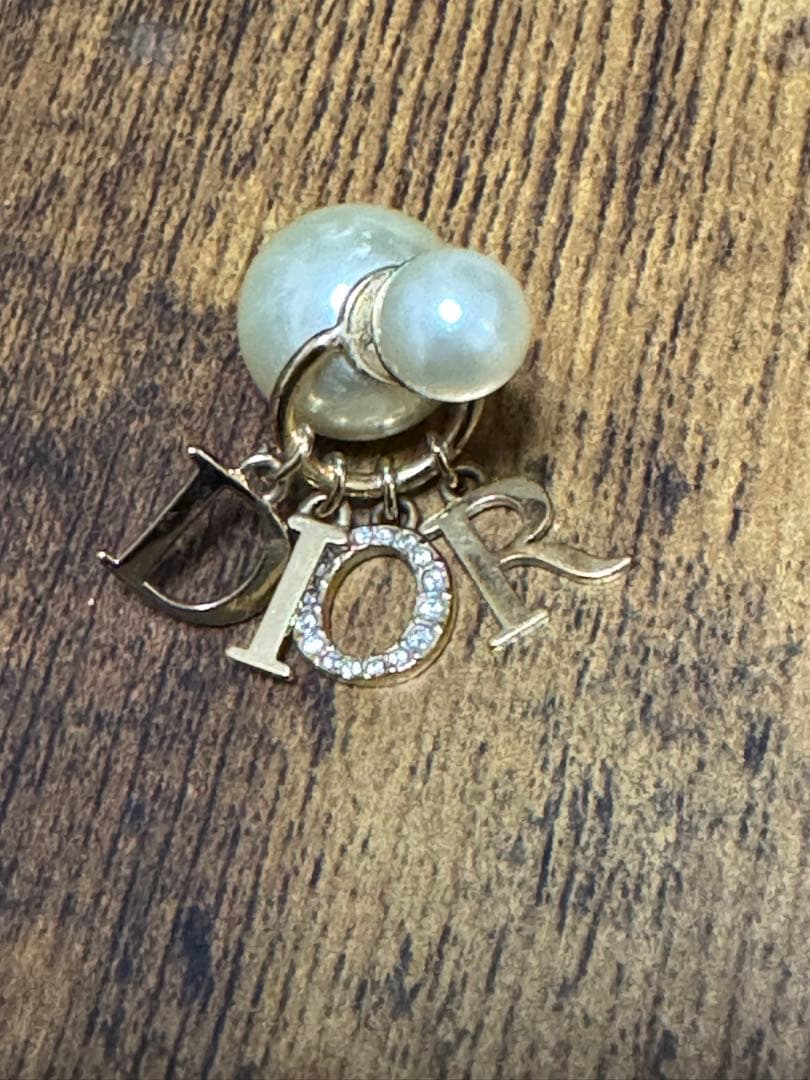 ⭐️専用Dior ディオール トライバル レジンパール クリスタル ゴールド 片耳