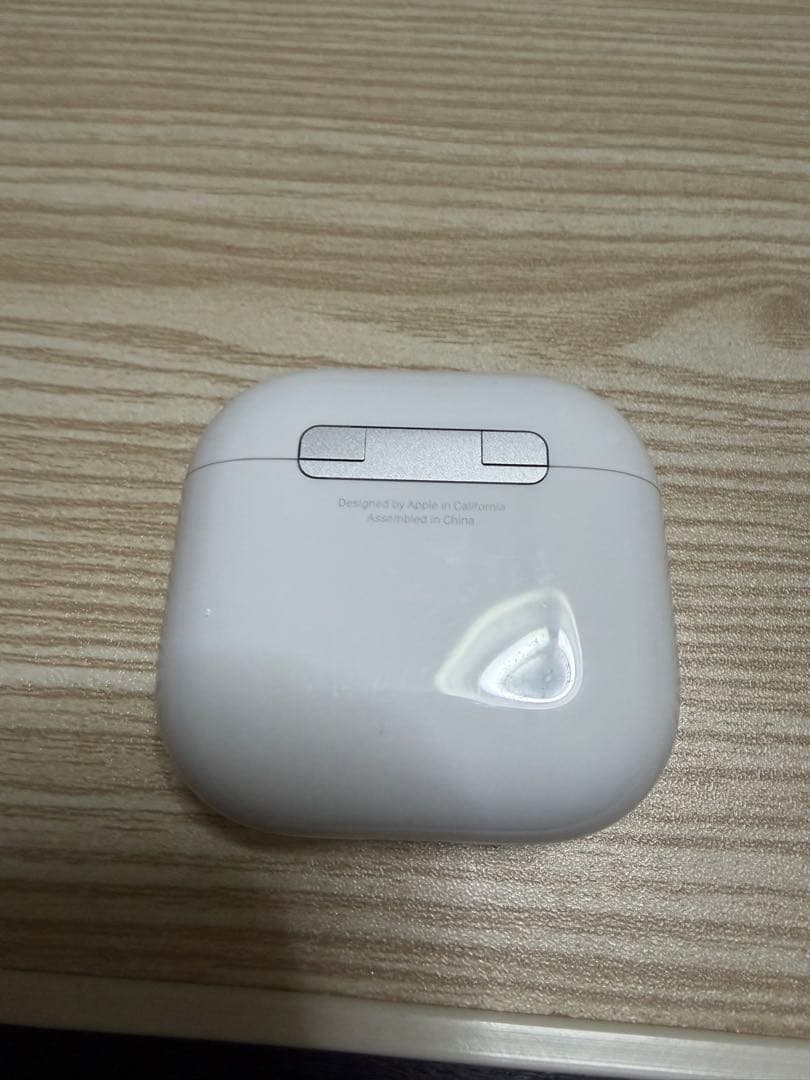 AirPods第4世代ノイズキャンセリングモデル