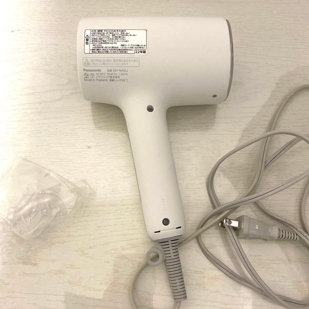 22年製 Panasonic ヘアドライヤー ナノケア EH-NA0J