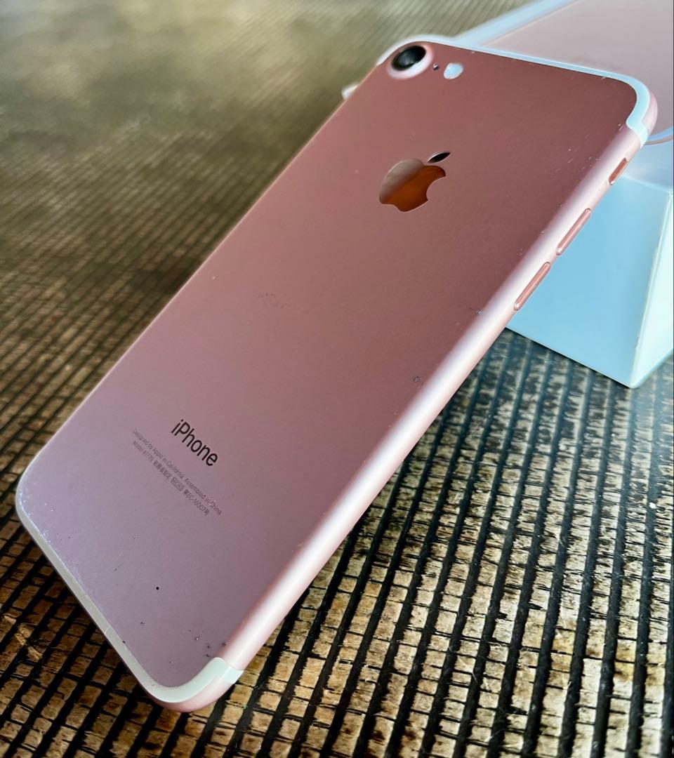iPhone 7 128GB ローズゴールド SIMフリーバッテリー87% 箱有