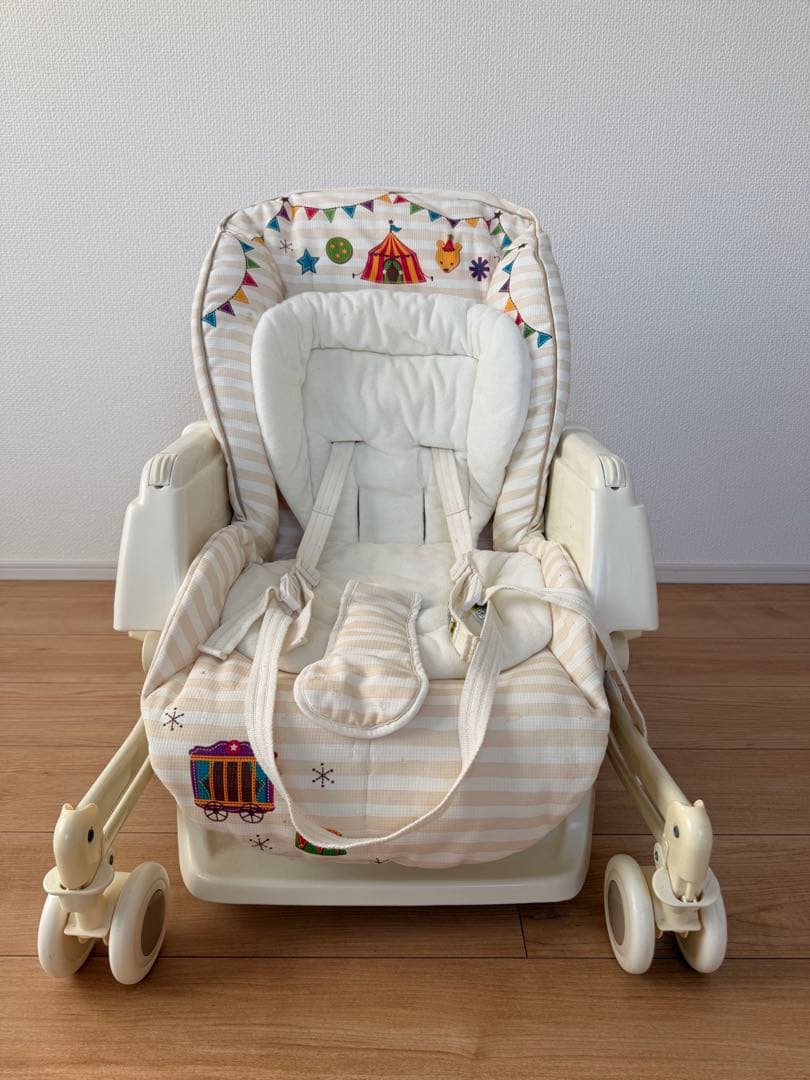Aprica ハイローチェア　柄付シート