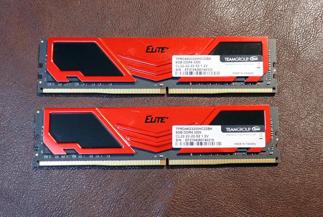 Elite DDR4 メモリー 16GB (8gb×2)